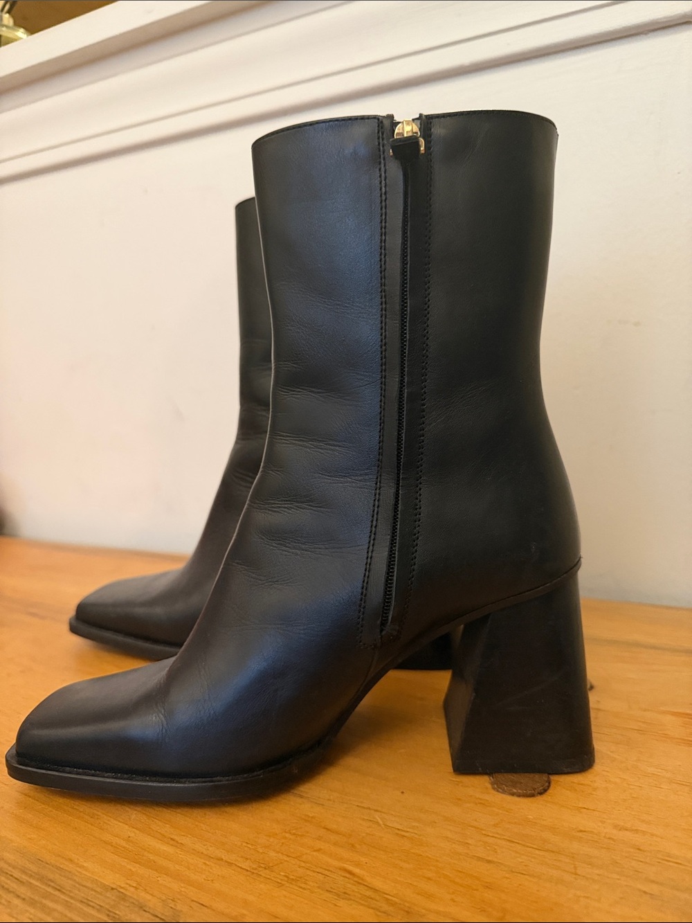 Feners 	La Semaine Noir Black Boots